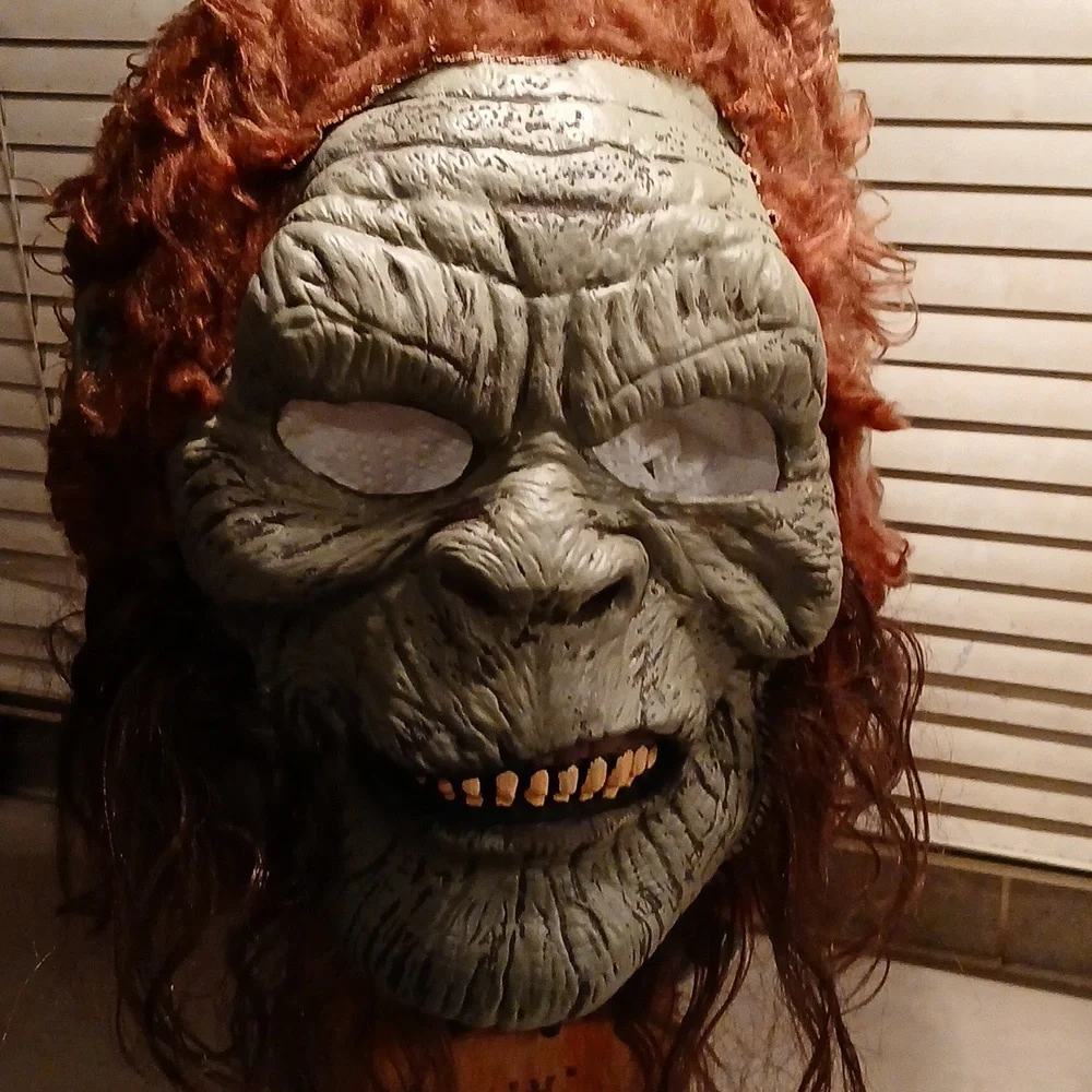Gorilla Sasquach Adult Halloween Mask
